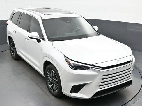 Used 2026 Lexus TX 350 AWD w/ Technology Package image 18