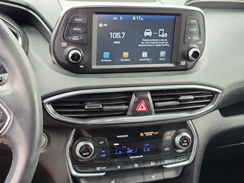 Used 2019 Hyundai Santa Fe Limited FWD image 14