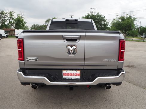 New 2025 RAM 1500 Limited image 7