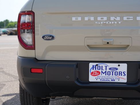 Used 2025 Ford Bronco Sport Outer Banks AWD/4WD image 12