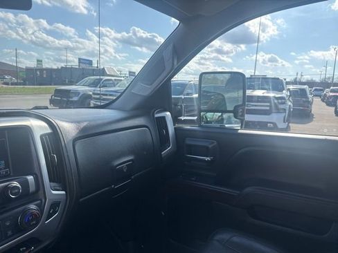 Used 2017 GMC Sierra 1500 SLT w/ Max Trailering Package image 22