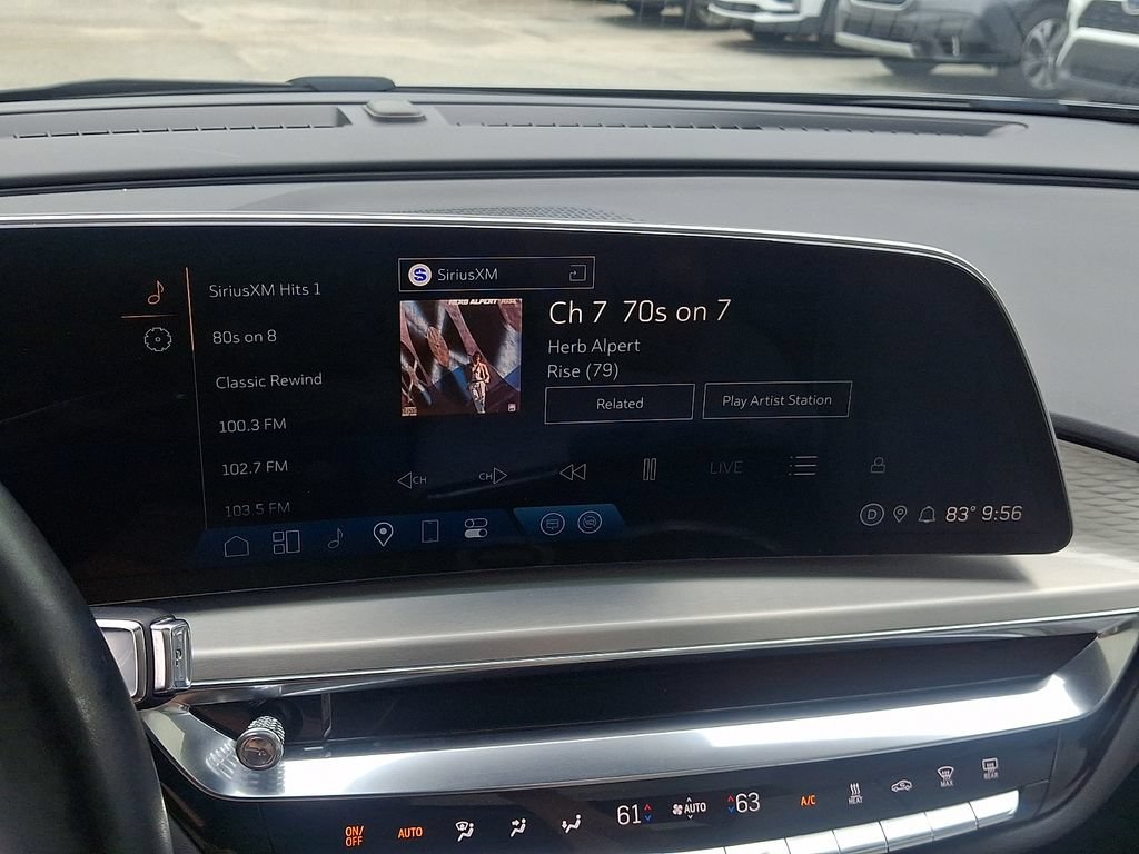 Used 2024 Cadillac Lyriq Sport AWD/4WD image 18