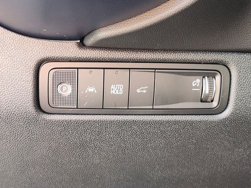 New 2026 Chevrolet Equinox EV LT image 12