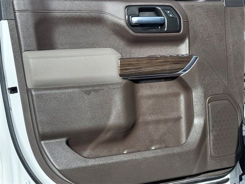 Used 2020 Chevrolet Silverado 1500 RST w/ All-Star Edition image 21