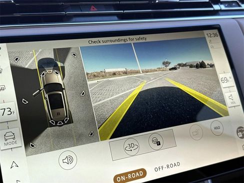 New 2025 Land Rover Range Rover Long Wheelbase SE image 25