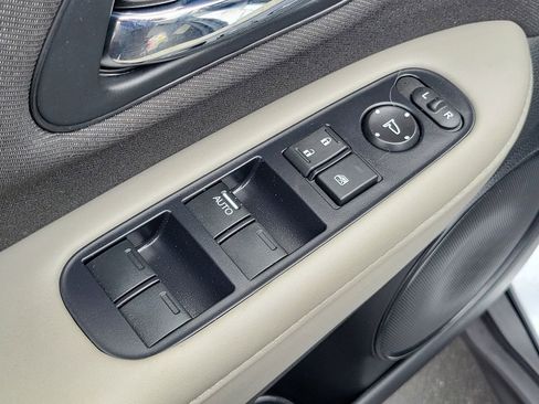 Used 2020 Honda HR-V LX image 21