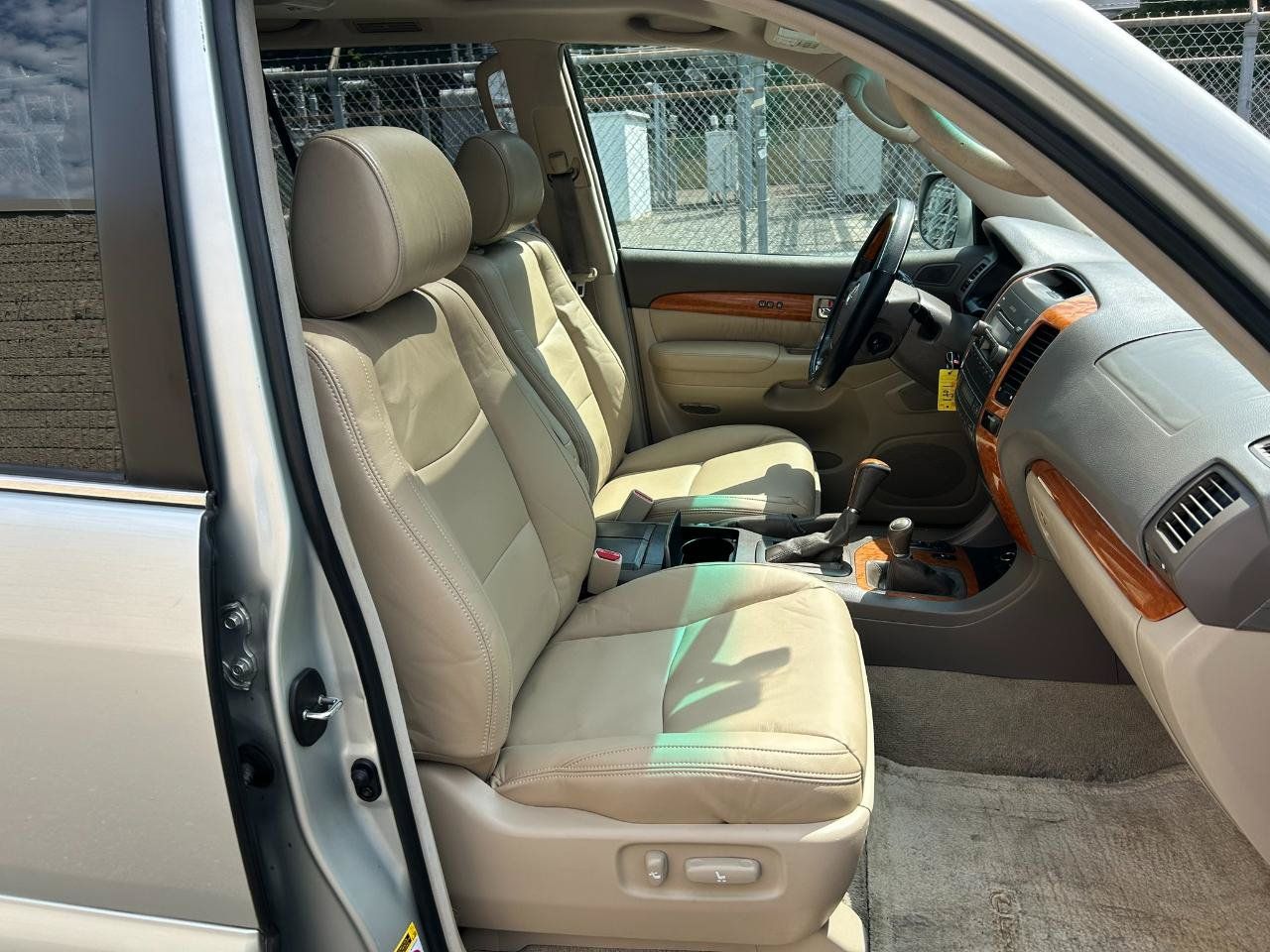 Used 2003 Lexus GX 470 AWD/4WD image 18
