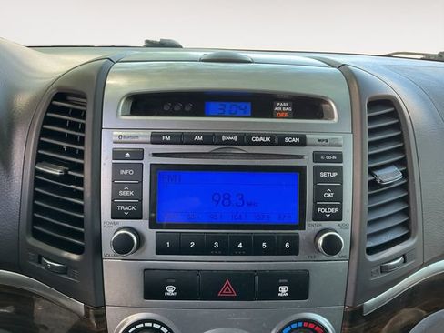 Used 2011 Hyundai Santa Fe SE AWD/4WD image 12