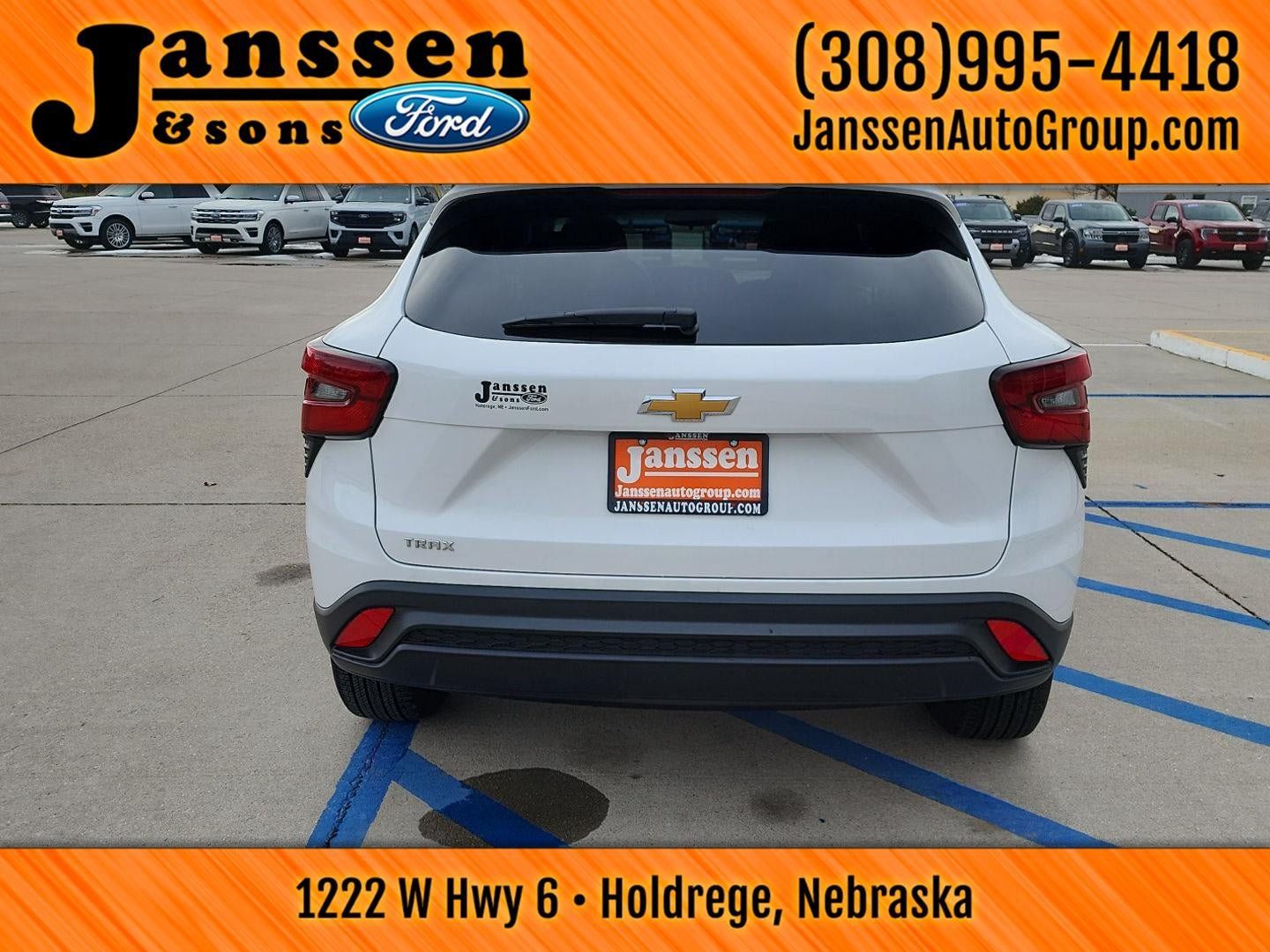 Used 2025 Chevrolet Trax LS FWD image 10