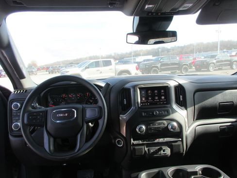 New 2026 GMC Sierra 1500 Pro image 13