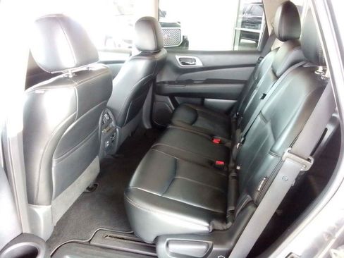 Used 2018 Nissan Pathfinder SL w/ Midnight Edition Package AWD/4WD image 15