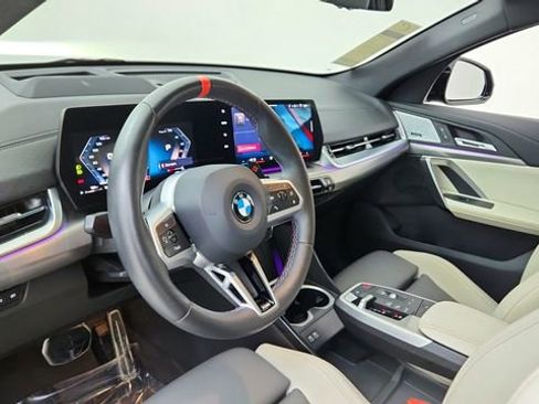 Used 2025 BMW X2 M35i image 18