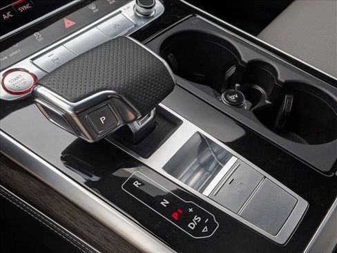 Used 2020 Audi SQ7 Prestige w/ Prestige Package image 9