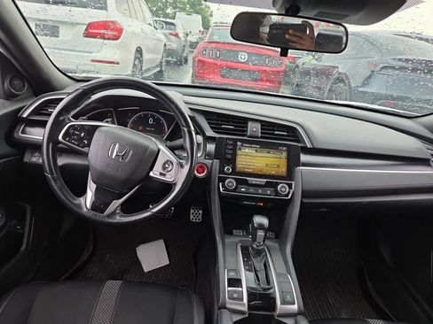 Used 2019 Honda Civic Sport image 9