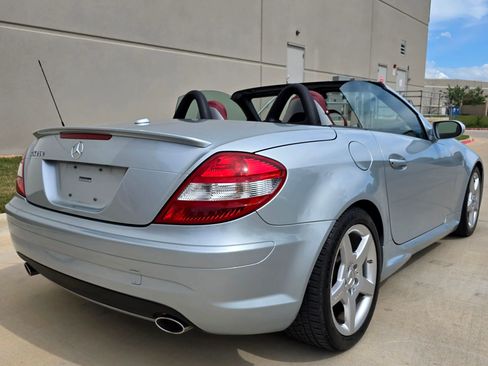 Used 2008 Mercedes-Benz SLK 350 image 8