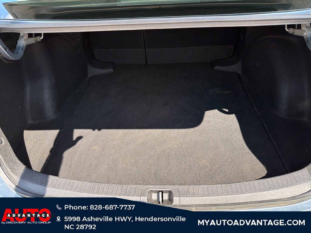 Used 2022 Toyota Corolla LE FWD image 27