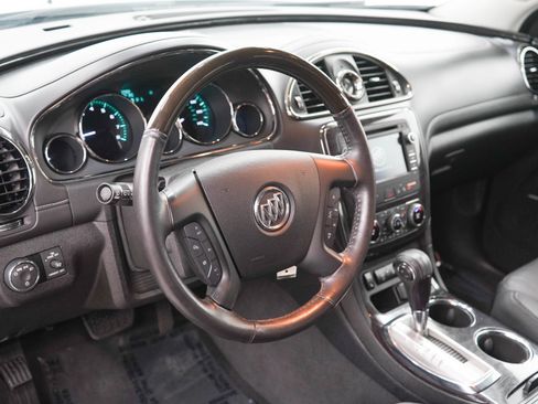 Used 2017 Buick Enclave Premium AWD/4WD image 22