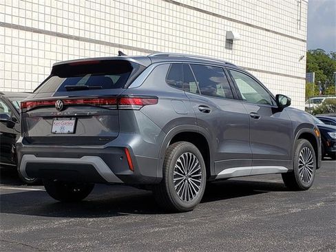 New 2025 Volkswagen Tiguan S image 3