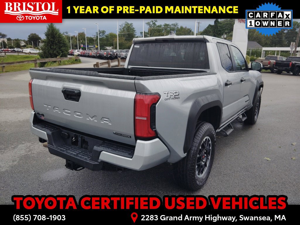 Certified 2025 Toyota Tacoma TRD Off-Road AWD/4WD image 9