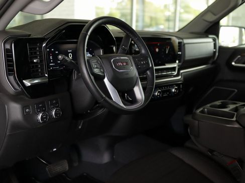 Used 2023 GMC Sierra 1500 Elevation image 9