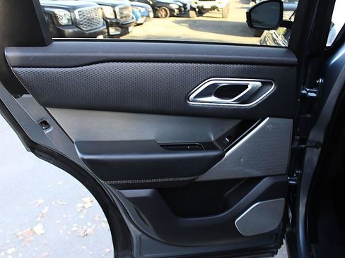 Used 2019 Land Rover Range Rover Velar R-Dynamic SE AWD/4WD image 14