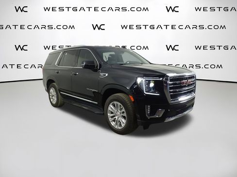Used 2022 GMC Yukon SLT w/ SLT Luxury Package image 2