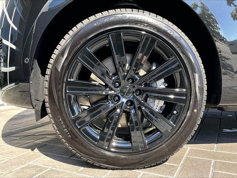New 2026 Land Rover Range Rover SE AWD/4WD image 12