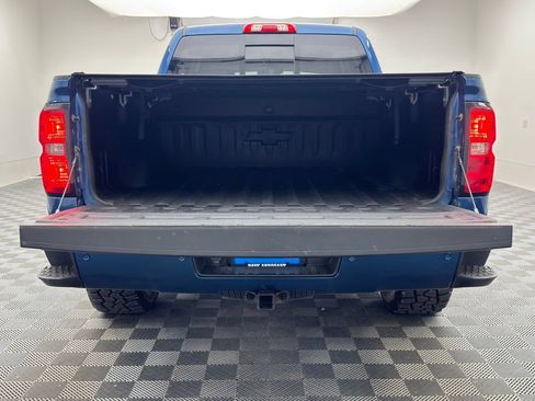 Used 2015 Chevrolet Silverado 1500 High Country w/ High Country Premium Package AWD/4WD image 9