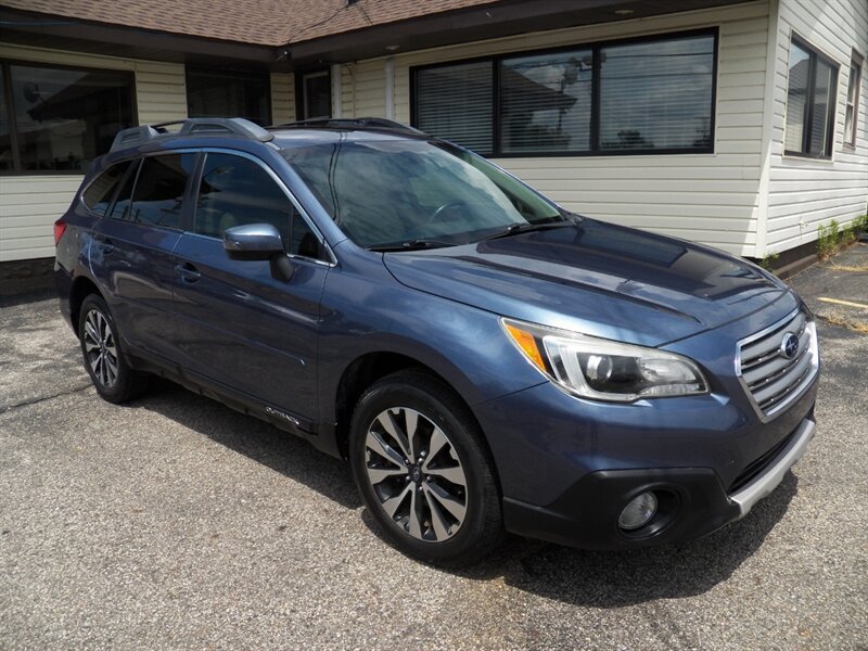 Used 2015 Subaru Outback 3.6R Limited AWD/4WD image 1