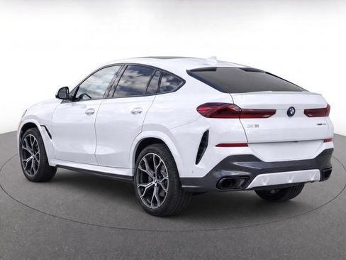 Used 2023 BMW X6 xDrive40i w/ M Sport Package AWD/4WD image 4