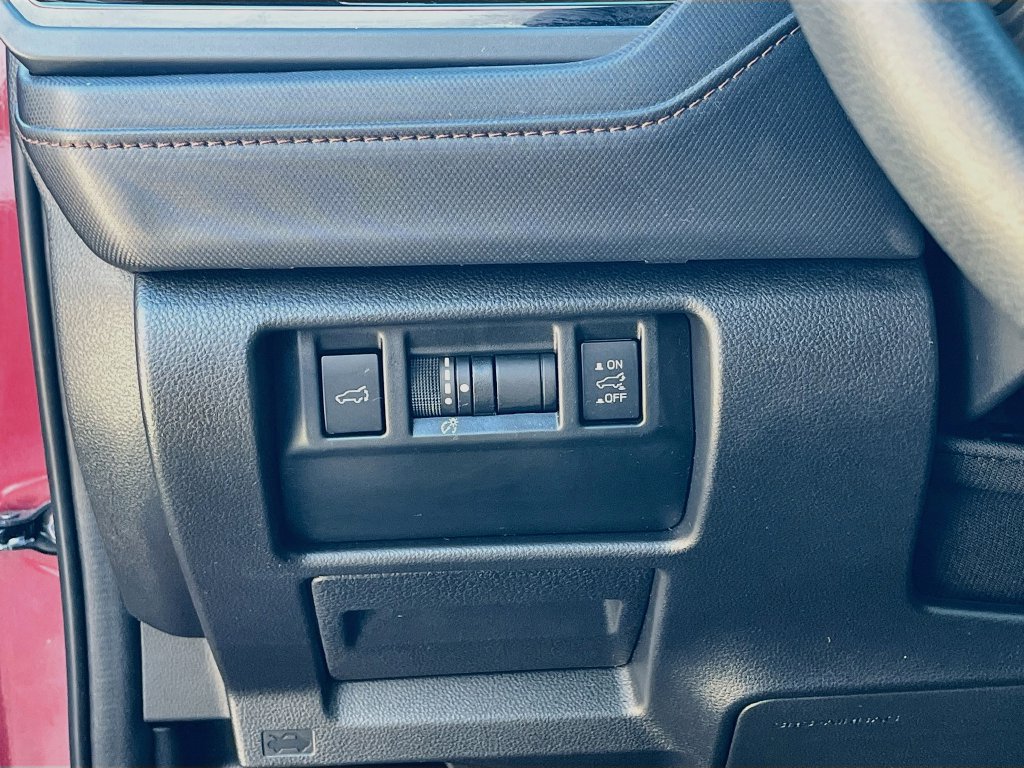 Used 2025 Subaru Forester Touring AWD/4WD image 10
