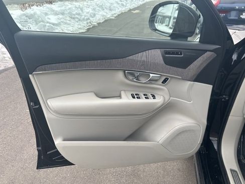 Used 2023 Volvo XC90 B6 Plus w/ Protection Package Premier image 16