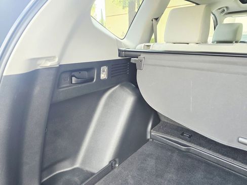 Used 2017 Honda CR-V EX image 47