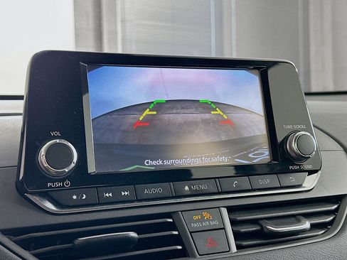 Used 2024 Nissan Altima 2.5 S image 22