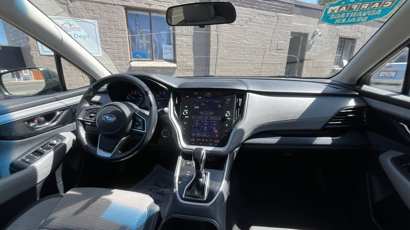 Used 2021 Subaru Outback Premium AWD/4WD image 16