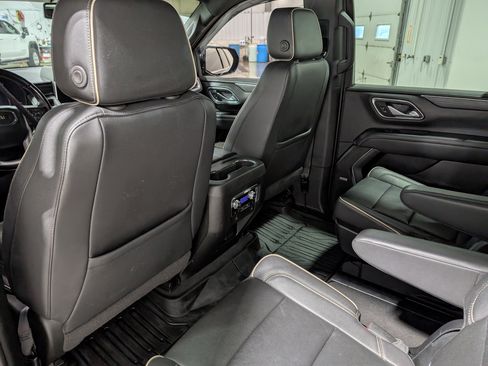 Used 2022 GMC Yukon SLT image 17