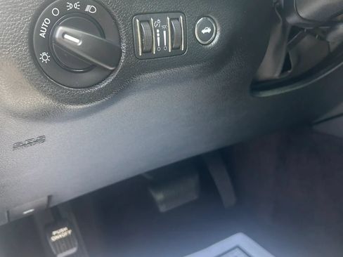 Used 2016 Dodge Charger SE w/ Blacktop Package RWD image 24