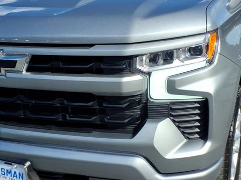 Certified 2025 Chevrolet Silverado 1500 RST AWD/4WD image 7