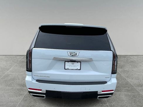 New 2026 Cadillac Escalade ESV Luxury w/ LPO, Radiant Package image 4