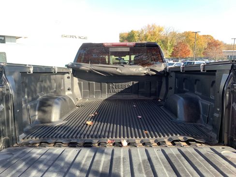 Used 2019 GMC Sierra 1500 Elevation w/ Elevation Value Package image 34