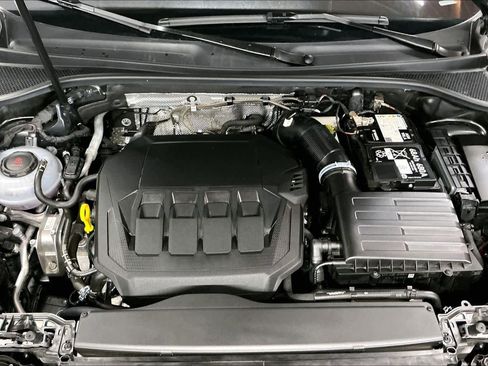 Certified 2025 Audi Q3 2.0T Premium Plus w/ Premium Plus Package image 13