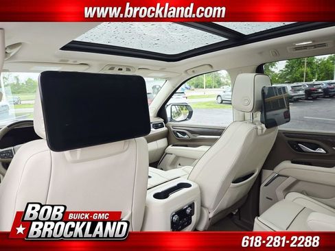 Used 2024 GMC Yukon Denali w/ Advanced Technology Package AWD/4WD image 15
