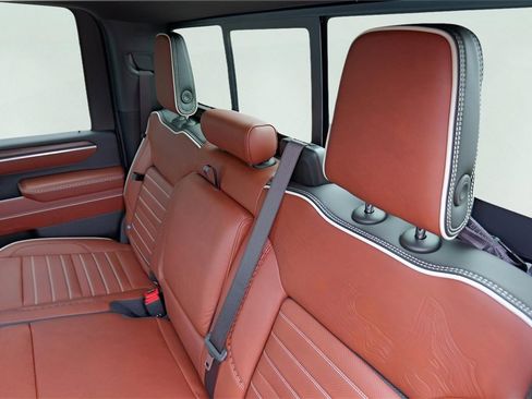 New 2026 GMC Sierra 3500 Denali Ultimate image 24