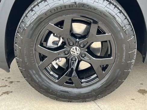 New 2026 Volkswagen Atlas Peak Edition AWD/4WD image 6
