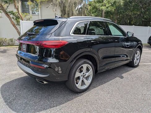 Used 2025 Audi Q5 Premium Plus w/ Premium Plus image 2