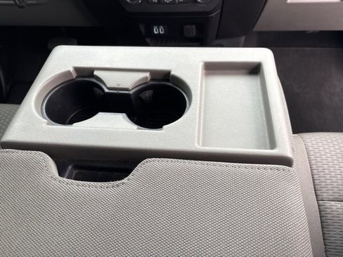 Used 2019 Ford F250 XLT w/ XLT Premium Package image 11