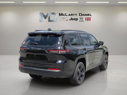New 2025 Jeep Grand Cherokee L Limited w/ Luxury Tech Group II AWD/4WD image 5