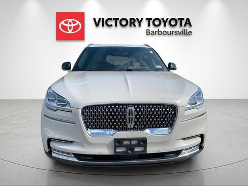 Used 2022 Lincoln Aviator Reserve w/ Equipment Group 201A AWD/4WD image 8