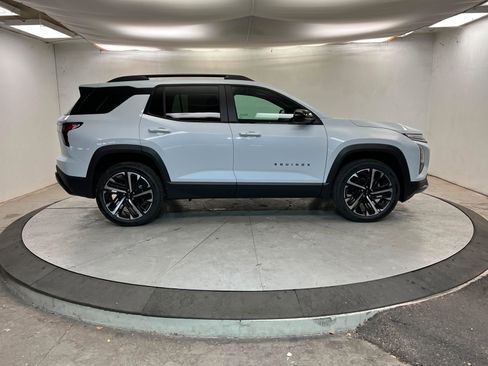 New 2026 Chevrolet Equinox RS w/ Convenience Package III image 7