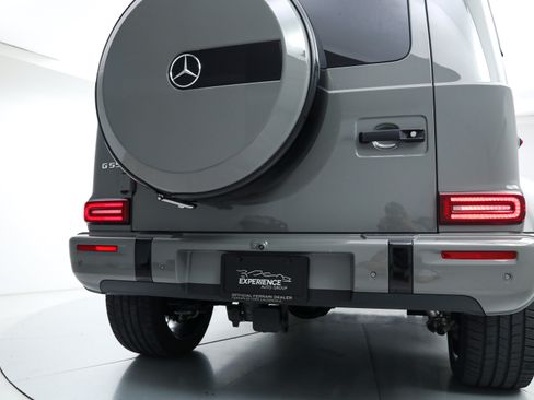 Used 2025 Mercedes-Benz G 550 image 15